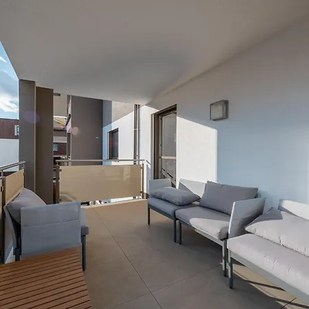 Apartment B-home - By Mynests