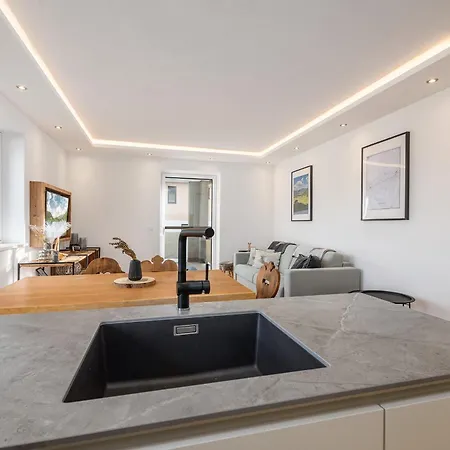 Apartament B-home - By Mynests Grobming