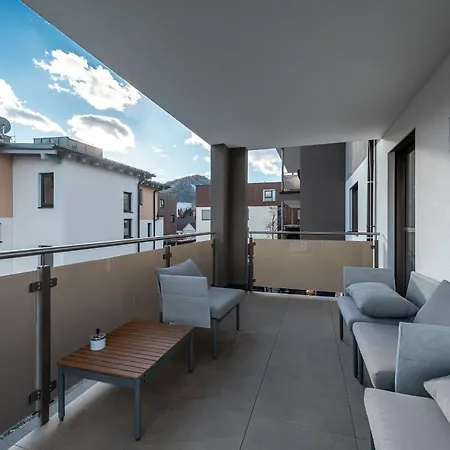 B-home - By Mynests Apartament